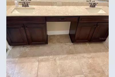 15604 Hampton Village Drive, Tampa, FL 33618 - Photo 17