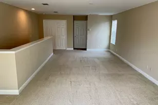 15604 Hampton Village Dr, Tampa, FL 33618 - Photo 37