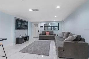 11115 Stafford Ln, Riverview, FL 33578 - Photo 9