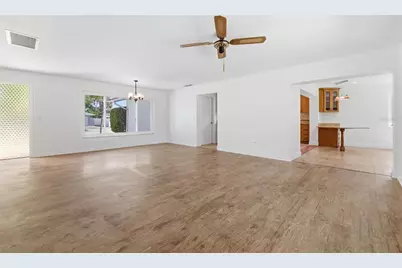 1344 62nd Place S, Saint Petersburg, FL 33705 - Photo 11