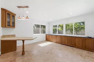 1344 62nd Pl S, Saint Petersburg, FL 33705 - Photo 17