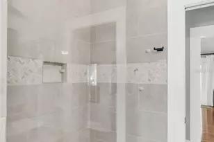 903 E McBerry St, Tampa, FL 33603 - Photo 23