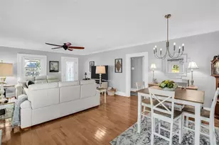 903 E McBerry St, Tampa, FL 33603 - Photo 9