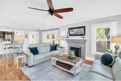 903 E McBerry Street, Tampa, FL 33603 - Photo 5