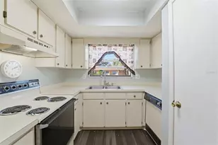 6033 Topher Trail, Mulberry, FL 33860 - Photo 11