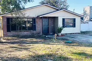 502 Calhoun Ave, Seffner, FL 33584 - Photo 1