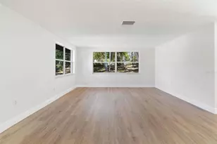 10536 Laburnum Dr, Port Richey, FL 34668 - Photo 7