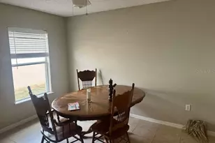 1045 Brenton Leaf Dr, Ruskin, FL 33570 - Photo 11