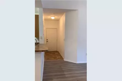 10209 Courtney Palms Boulevard #302, Tampa, FL 33619 - Photo 15