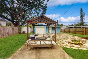 5550 Kelly Dr N, Saint Petersburg, FL 33703 - Photo 13