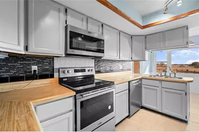 31226 Saint Joe Road, Dade City, FL 33525 - Photo 5