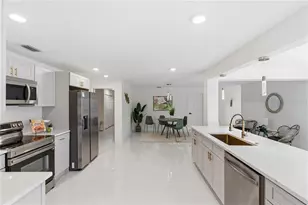 4346 Marine Pkwy, New Port Richey, FL 34652 - Photo 11