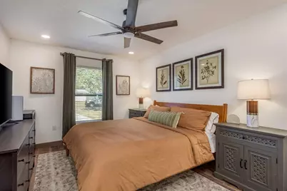 4430 W Trilby Avenue, Tampa, FL 33616 - Photo 13