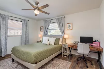 4430 W Trilby Avenue, Tampa, FL 33616 - Photo 17