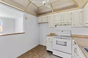 187 Saxony Terrace, Delray Beach, FL 33446 - Photo 9