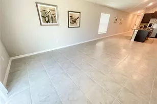 7104 Amelia Cove Ct, Sun City Center, FL 33573 - Photo 9