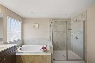 2909 Ivory Bluff Ct, Zephyrhills, FL 33540 - Photo 25