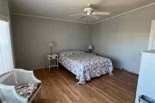 11300 124th Ave, Largo, FL 33778 - Photo 27