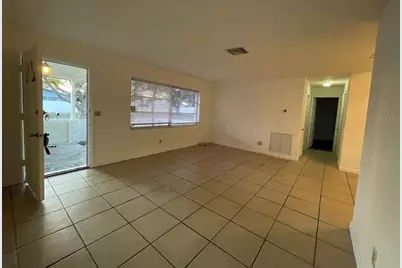 471 Keene Park Drive E, Largo, FL 33771 - Photo 7