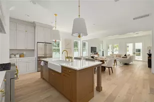 246 23rd Ave SE, Saint Petersburg, FL 33705 - Photo 7