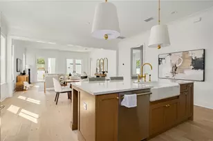 246 23rd Ave SE, Saint Petersburg, FL 33705 - Photo 11