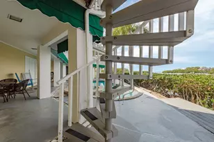 600 Soundview Dr, Palm Harbor, FL 34683 - Photo 63