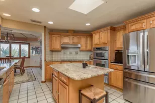 600 Soundview Dr, Palm Harbor, FL 34683 - Photo 19