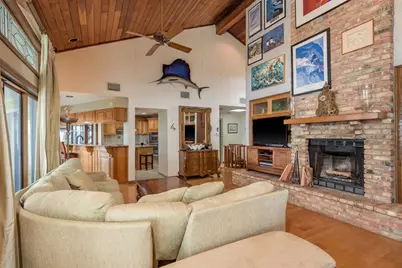 600 Soundview Drive, Palm Harbor, FL 34683 - Photo 11