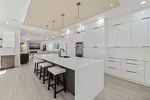 3830 Shore Acres Blvd NE, Saint Petersburg, FL 33703 - Photo 11