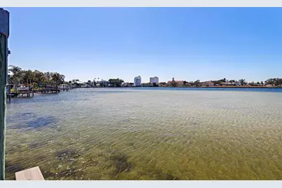 3830 Shore Acres Boulevard NE, Saint Petersburg, FL 33703 - Photo 35