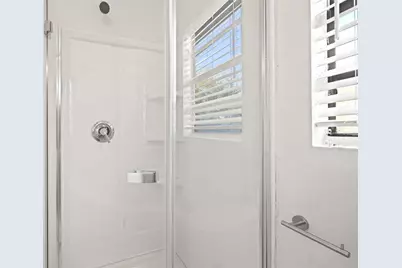 741 30th Avenue N, Saint Petersburg, FL 33701 - Photo 29