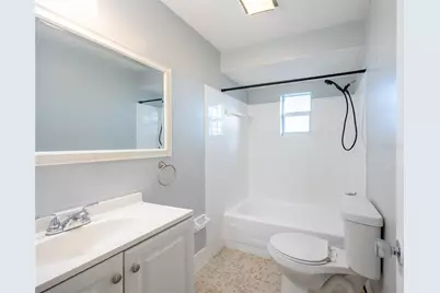 400 S Meteor Avenue, Clearwater, FL 33765 - Photo 7