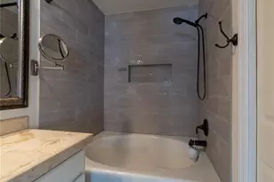 14833 Redcliff Dr, Tampa, FL 33625 - Photo 27