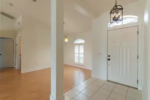 14833 Redcliff Dr, Tampa, FL 33625 - Photo 5