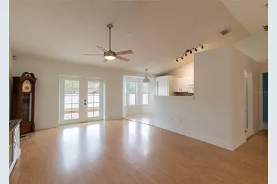 14833 Redcliff Drive, Tampa, FL 33625 - Photo 11