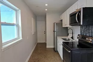 6801 48th Ave N, Saint Petersburg, FL 33709 - Photo 9