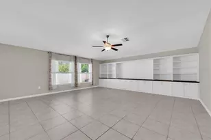 1873 Colding Dr, Ruskin, FL 33570 - Photo 7