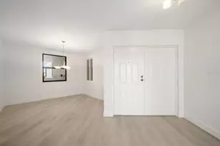 670 Island Way, Clearwater Beach, FL 33767 - Photo 37