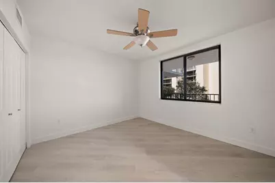 670 Island Way #304, Clearwater Beach, FL 33767 - Photo 21