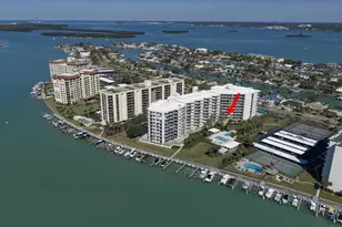 670 Island Way, Clearwater Beach, FL 33767 - Photo 1