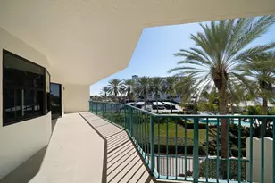 670 Island Way, Clearwater Beach, FL 33767 - Photo 19