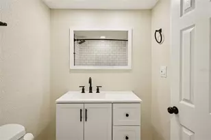 5502 40th St N, Saint Petersburg, FL 33714 - Photo 29