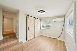 5502 40th St N, Saint Petersburg, FL 33714 - Photo 15