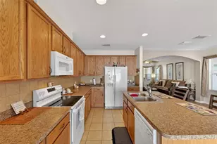 12637 Belcroft Dr, Riverview, FL 33579 - Photo 17