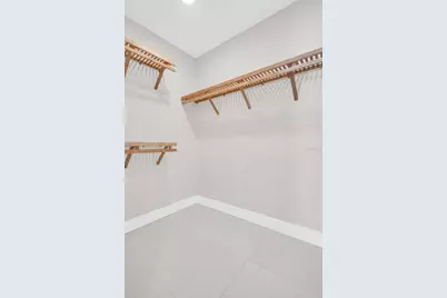 275 1st Avenue S #2001, Saint Petersburg, FL 33701 - Photo 27