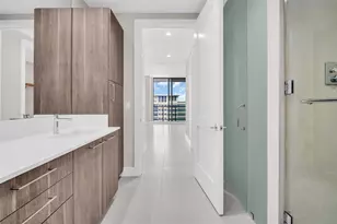 275 1st Ave S, Saint Petersburg, FL 33701 - Photo 21