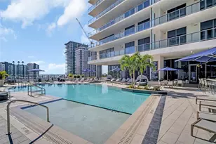275 1st Ave S, Saint Petersburg, FL 33701 - Photo 65