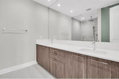 275 1st Avenue S #2001, Saint Petersburg, FL 33701 - Photo 31
