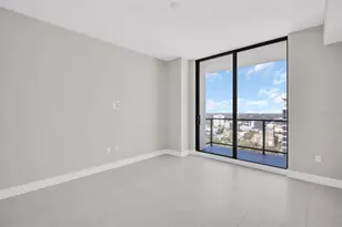 275 1st Ave S, Saint Petersburg, FL 33701 - Photo 23