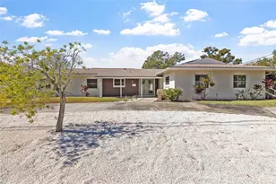 6691 23rd St S, Saint Petersburg, FL 33712 - Photo 1